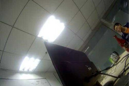 安卓opengl es2.0渲染yuv数据在屏幕上显示不对 求指导